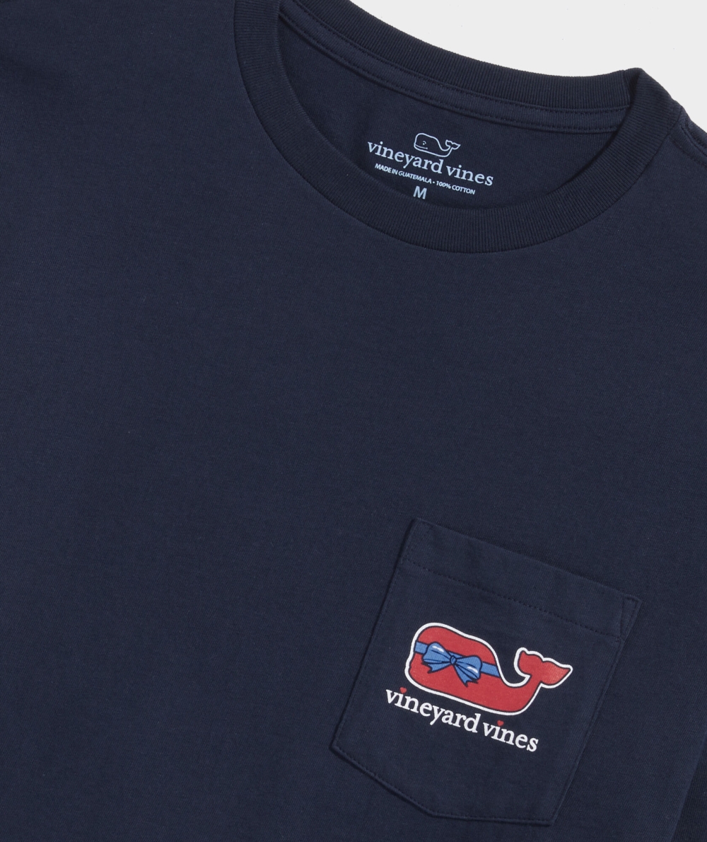 Tops Vineyard Vines Valentine's Day Chocolate Whale Box Long-Sleeve Pocket Tee Hombre Azul Marino | SCG-830156